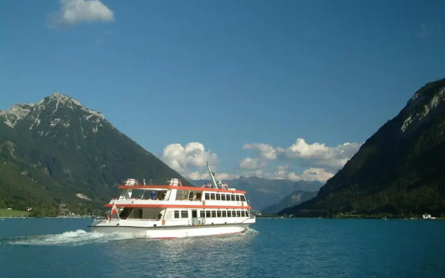 VIER JAHRESZEITEN Wellnessresort Achensee