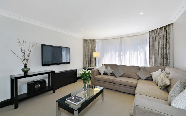 Mayfair House