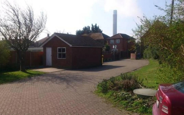 The Lodge Guesthouse