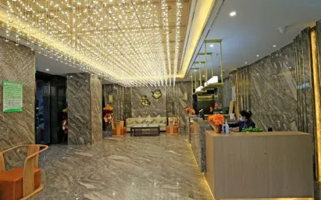 Qinghuaigu Hotel