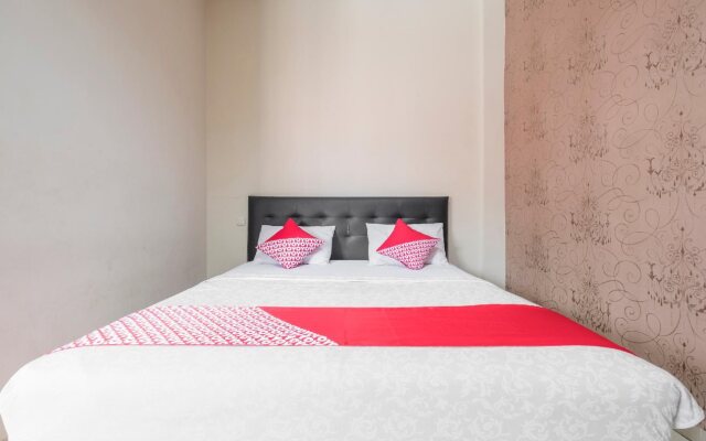 Hotel O Makassar near Pantai Losari formerly Hotel Astra Novilia