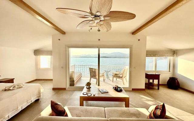 Ece Hotel Sovalye Island