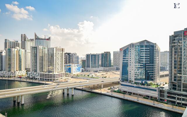 Canal View Studio Apt - Maison Prive