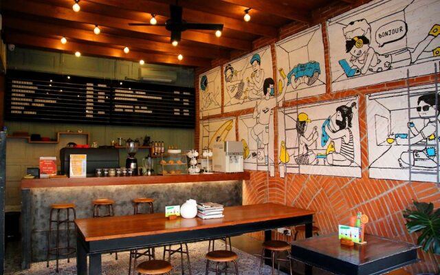 H-Ostel - Adults Only