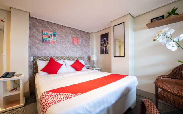 OYO 492 Sunset View Ridge Residences