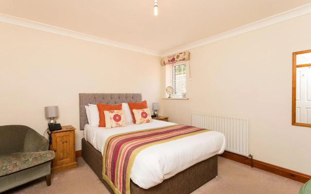 The Lawn Guest House