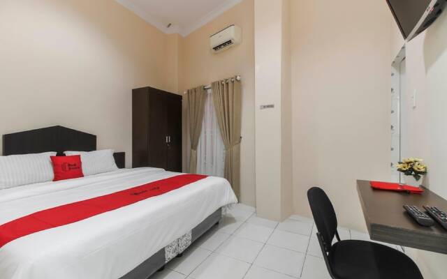 RedDoorz near Grand Palladium