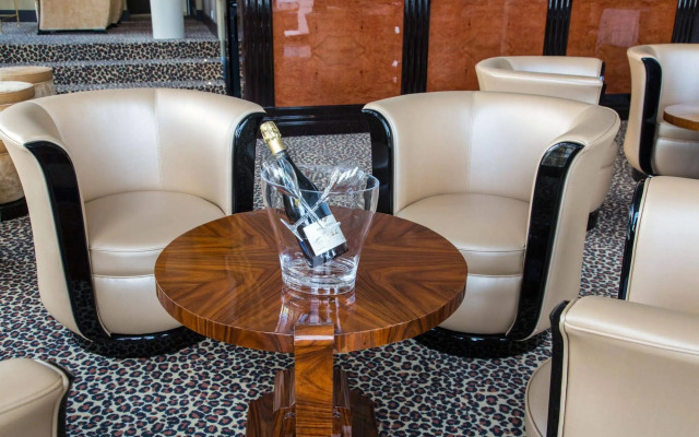 Hotel Jehan de Beauce