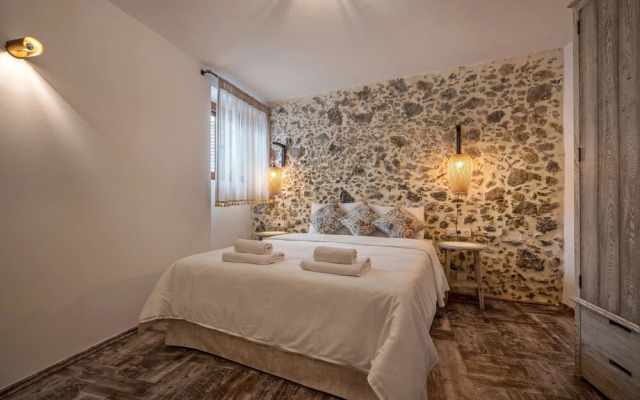 Traditional & Luxury, only few km from sea #2