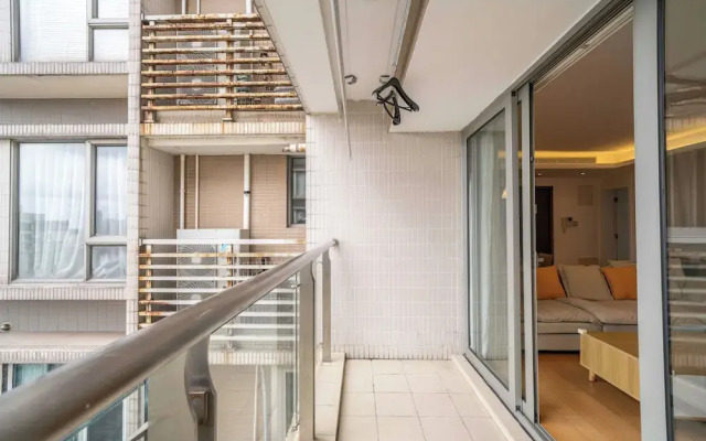 Tyms Elegant 3BR 2BA Apt Near Malls