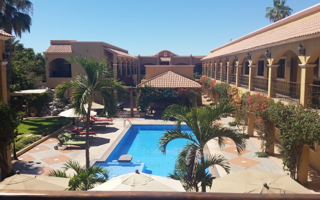 Hacienda Suites Loreto