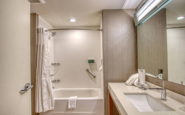 Courtyard by Marriott Fargo