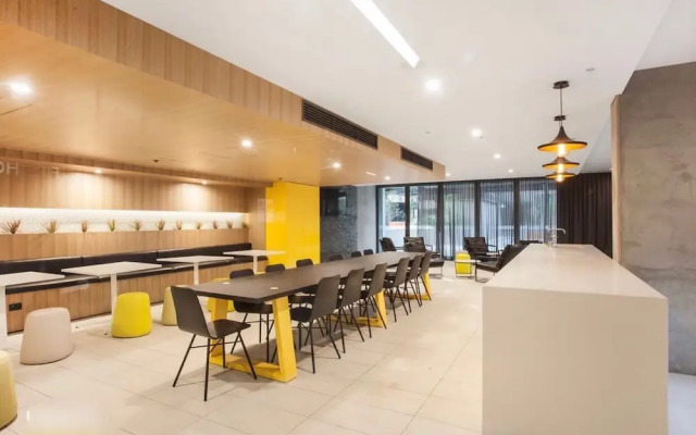 Rose Lane Serviced Apartment