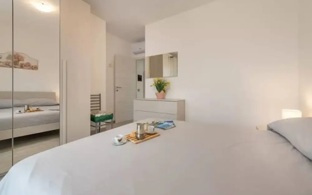 Modern Apartment for 4 Guests Near Alghero Beach