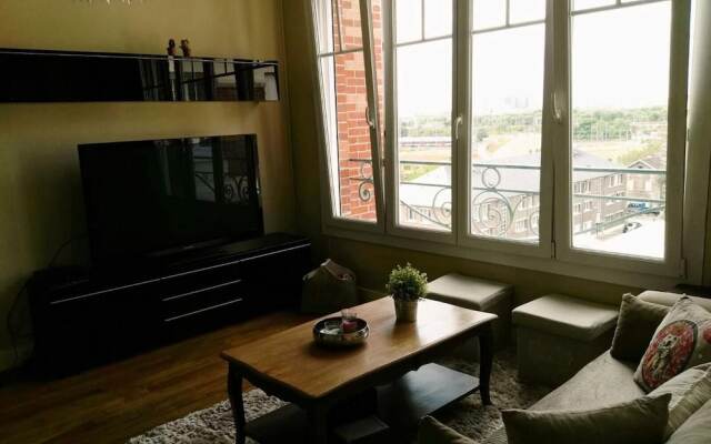 Apartment With 2 Bedrooms in Saint-denis, With Wonderful City View, Ba