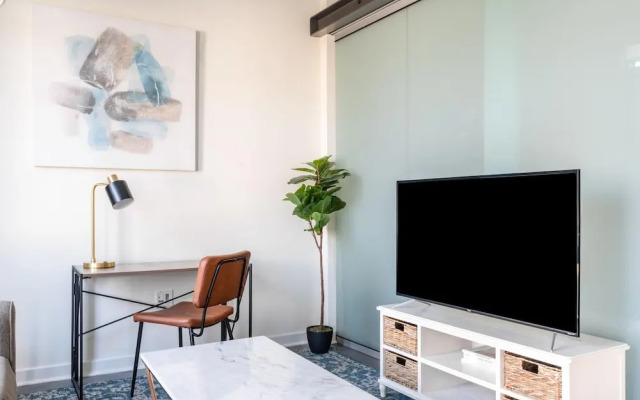 Kasa Inviting Studio Work Friendly Alexandria