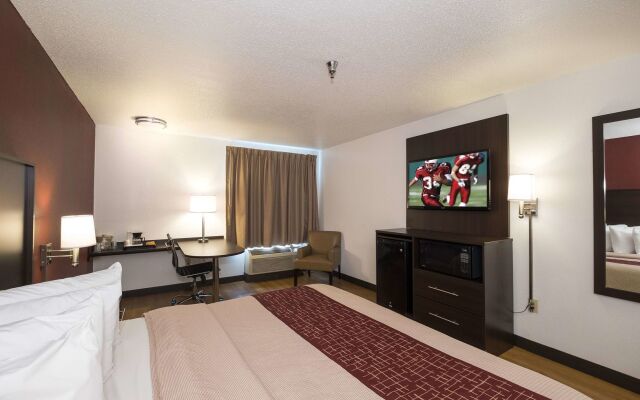 Red Roof Inn Columbus - Hebron