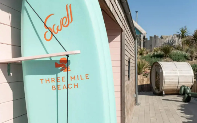 Three Mile Beach