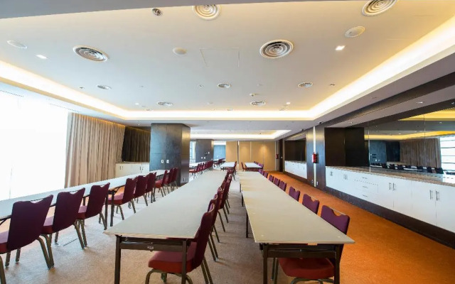 Intercontinental Luanda Miramar by IHG