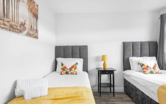 Beautiful Gravesend 3 Beds by Jada Homes