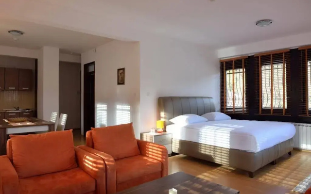 Hotel Corner