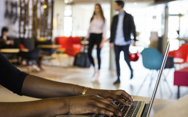 ibis Saint Quentin En Yvelines Velodrome