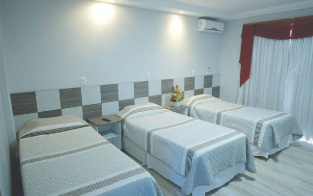 Hotel Rouxinol