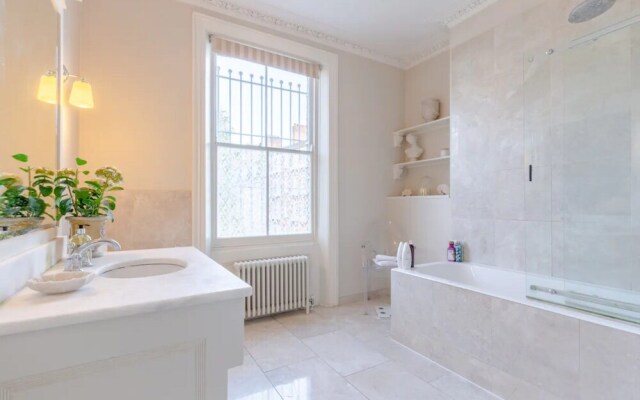 Stunning 3 Bedroom Home in Islington