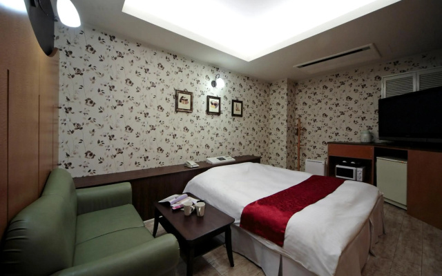 Hotel LALA minato