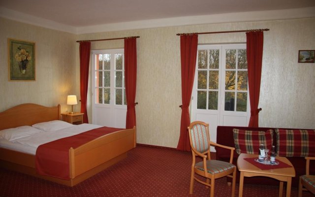 Hotel und Restaurant Gutshaus Federow
