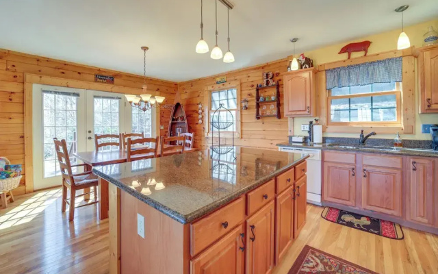 Waynesville Vacation Rental w/ Mountain Views!
