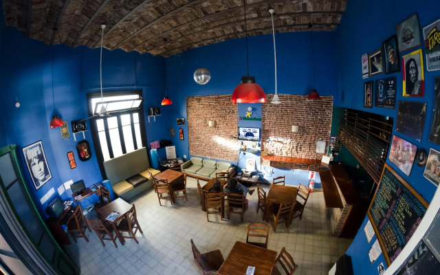La Comunidad Hostel