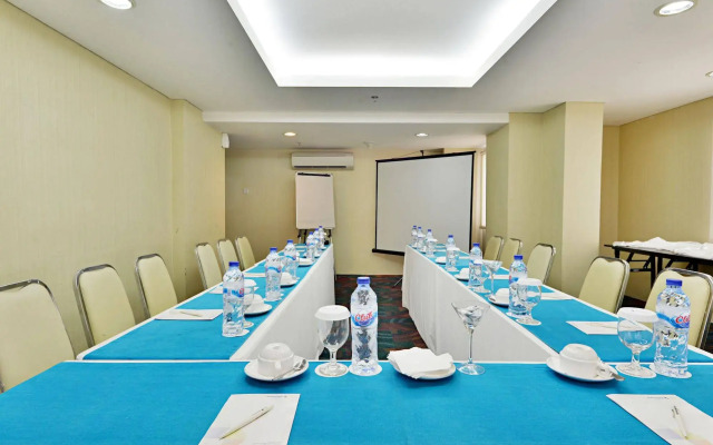 ZEN Rooms Tangerang Binong