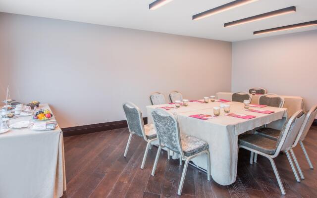 Crowne Plaza Istanbul - Oryapark by IHG
