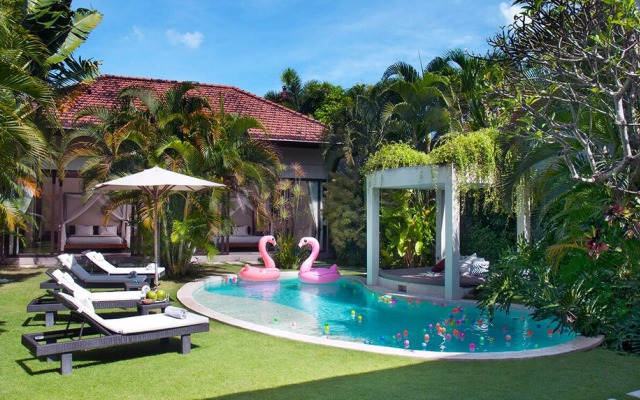 Villa Alice Satu by Villa Finder