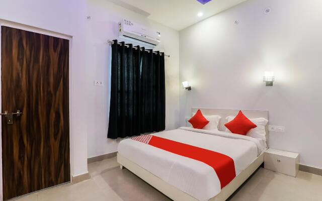 OYO Flagship 75530 SR Inn