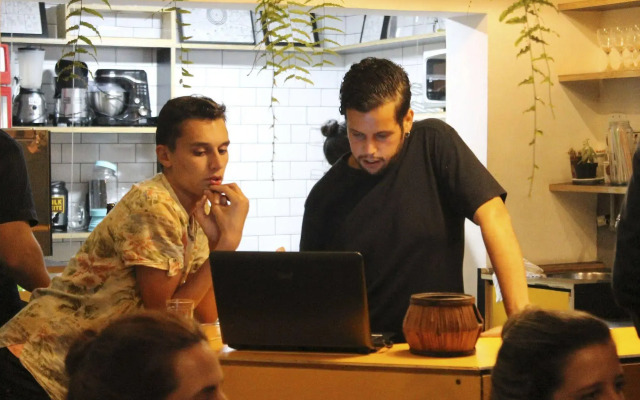Café Hostel
