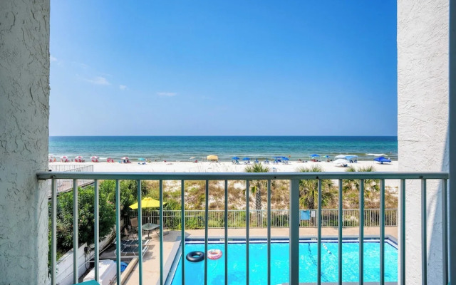 Sun-kissed by Avantstay Beachfront Access