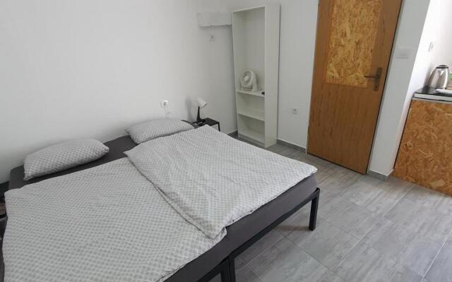 Budget Apartment LeLo Center 4
