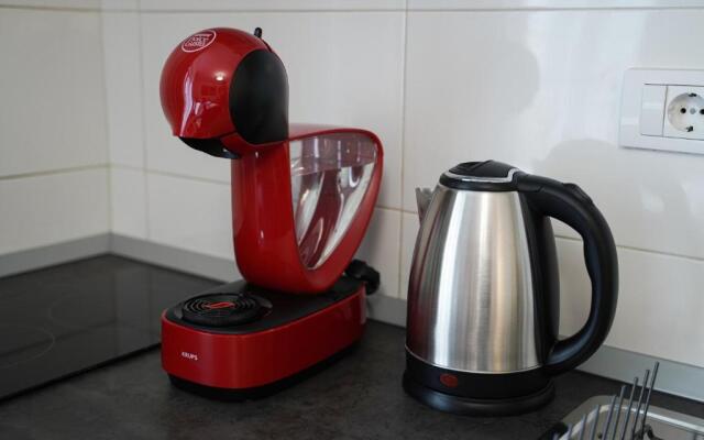 Quiet Luxury Family Apt Belgrade Fortress Center