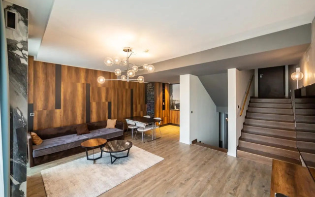 Silver Mountain Deluxe Suite B10