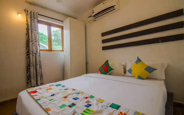 OYO Home 17402 Pool View Villa 4BHK