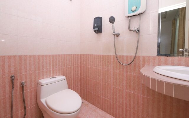 Nexus Hotel by OYO Rooms