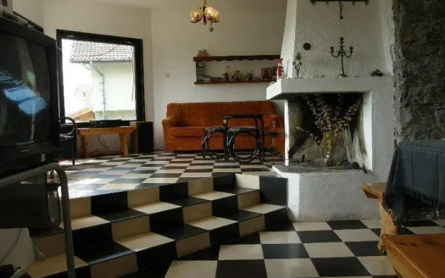 Kiparisite Guest House