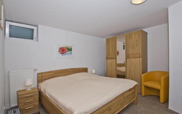 Ferienwohnungen am Hochzeitsberg FeWo 17 Souterrain-Wohnung