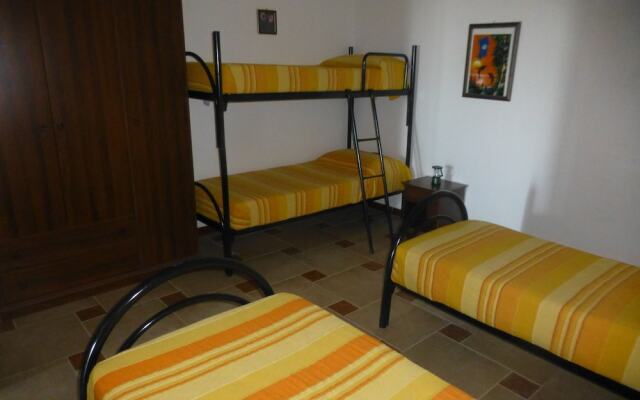 Comino Alto Agriturismo e  Appartamenti