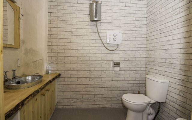 The Cuddly Cow Cosy Barn Studio Campview Farm Stay