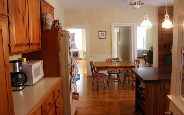3 Sisters Bed & Breakfast