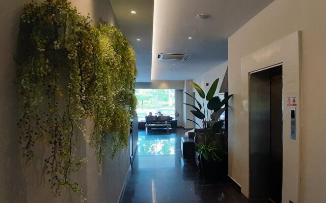 MIICO Hotel @ Mount Austin