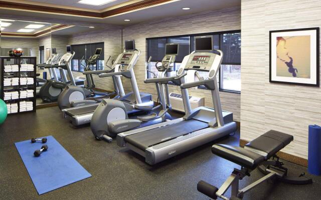 Courtyard Minneapolis St. Paul/Roseville by Marriott